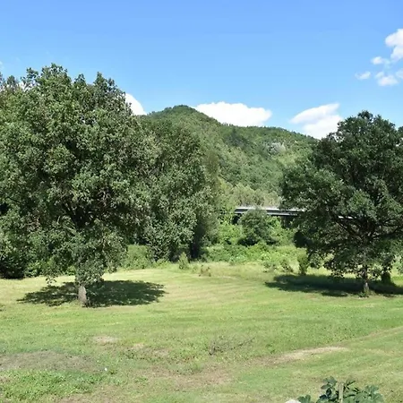 Spacious Countryside Escape بيت للعطل *